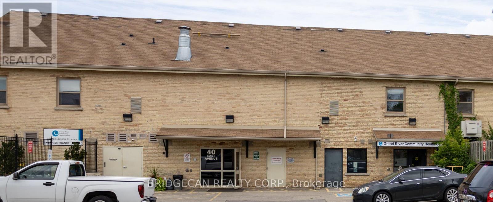 365 Colborne Street, Brantford, Ontario  N3S 3N2 - Photo 32 - X12617100