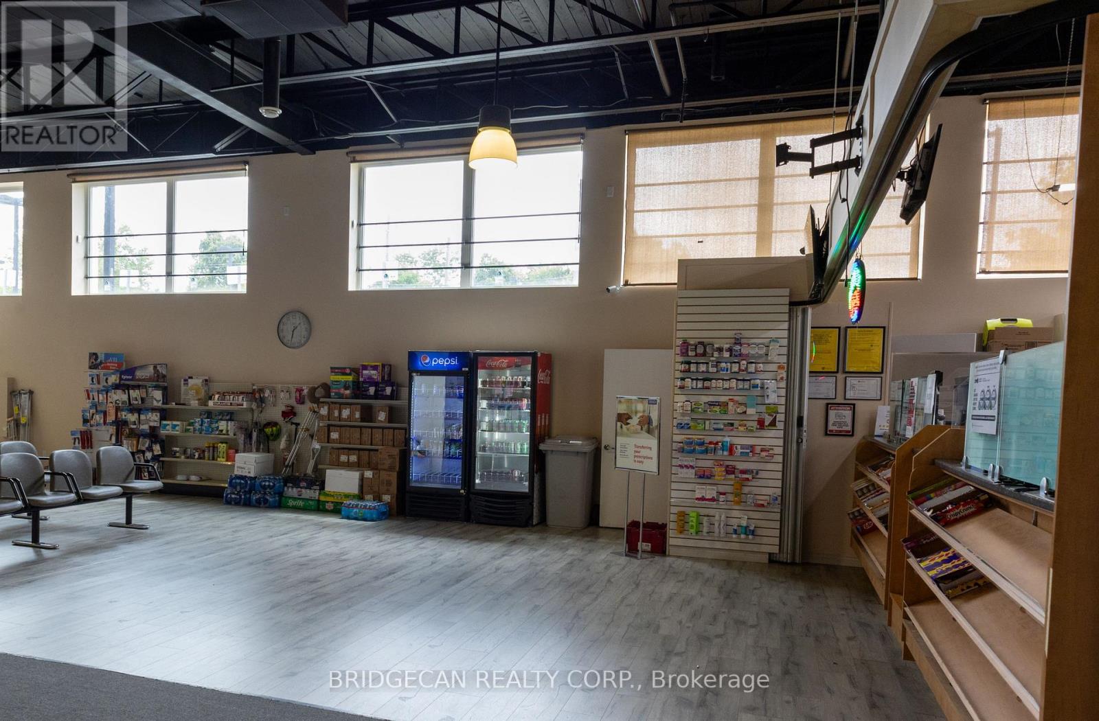 365 Colborne Street, Brantford, Ontario  N3S 3N2 - Photo 7 - X12617100