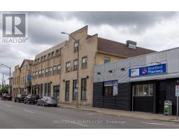 365 COLBORNE STREET, Brantford, Ontario