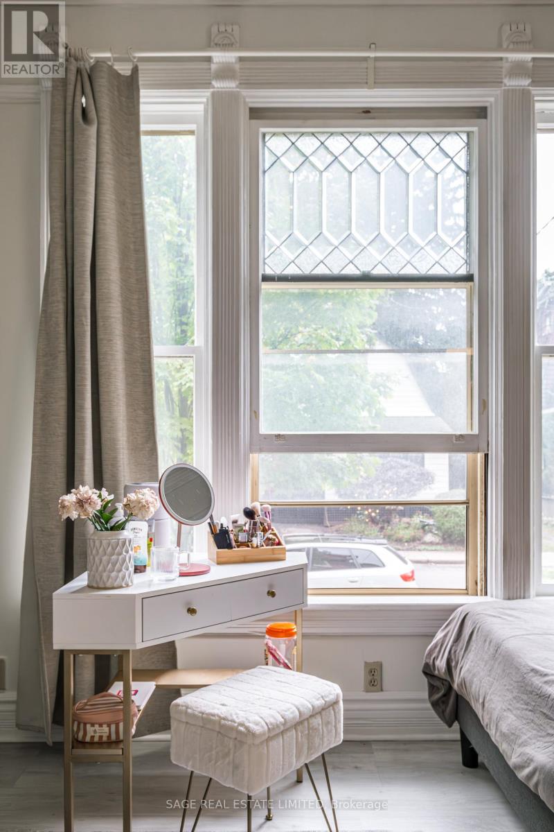 95-97 Fairholt Road S, Hamilton, Ontario  L8M 2T6 - Photo 12 - X12617108