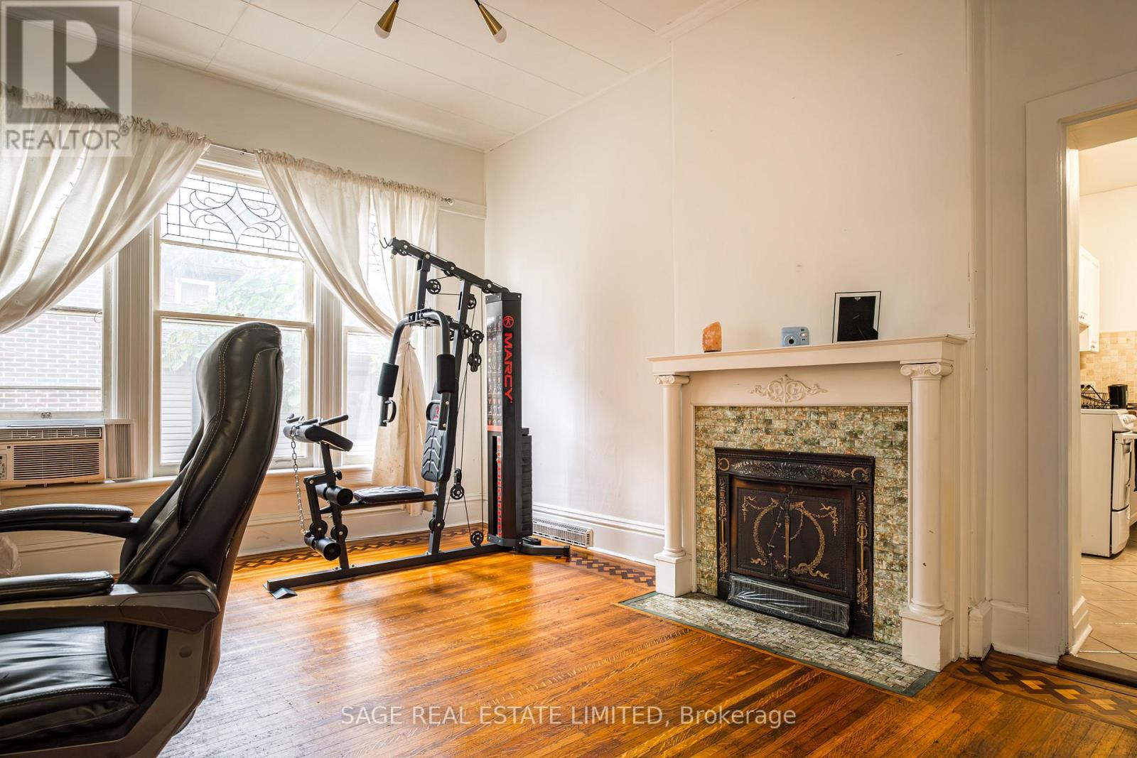 95-97 Fairholt Road S, Hamilton, Ontario  L8M 2T6 - Photo 13 - X12617108