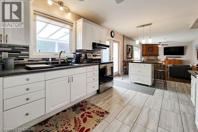 369 Haller Place, Haldimand County, Ontario N3W 1E2 - Photo 8 - 40793205