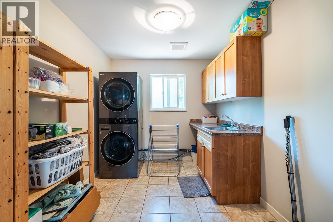 2419 Oranda Avenue, Coquitlam, British Columbia  V3K 3A5 - Photo 33 - R3058367