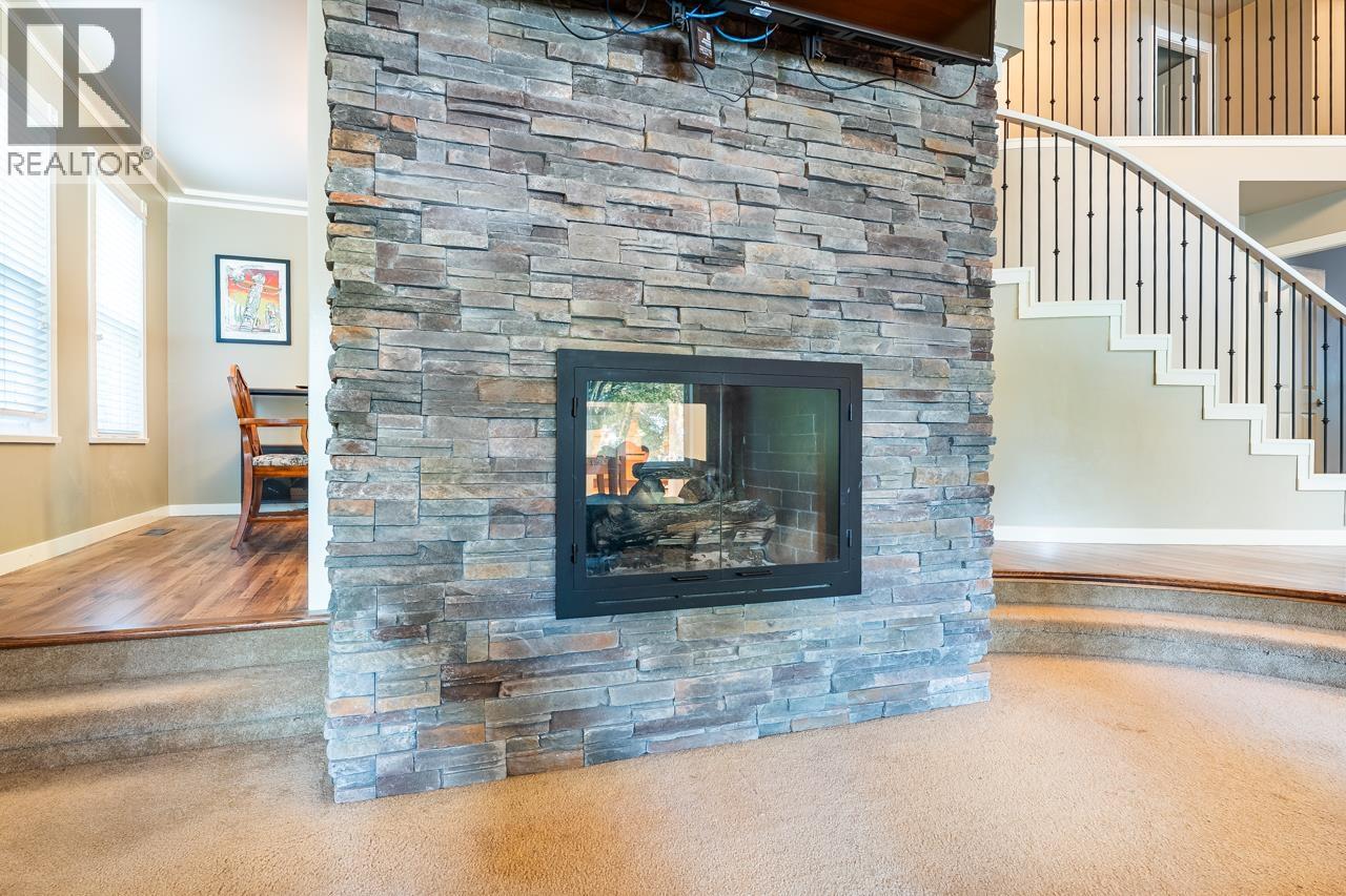 2419 Oranda Avenue, Coquitlam, British Columbia  V3K 3A5 - Photo 8 - R3058367