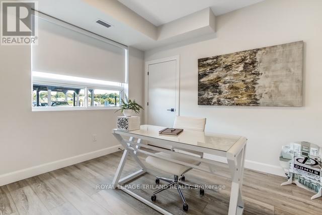 204 - 16 Compass Trail, Central Elgin, Ontario  N5L 0B4 - Photo 9 - X12617148