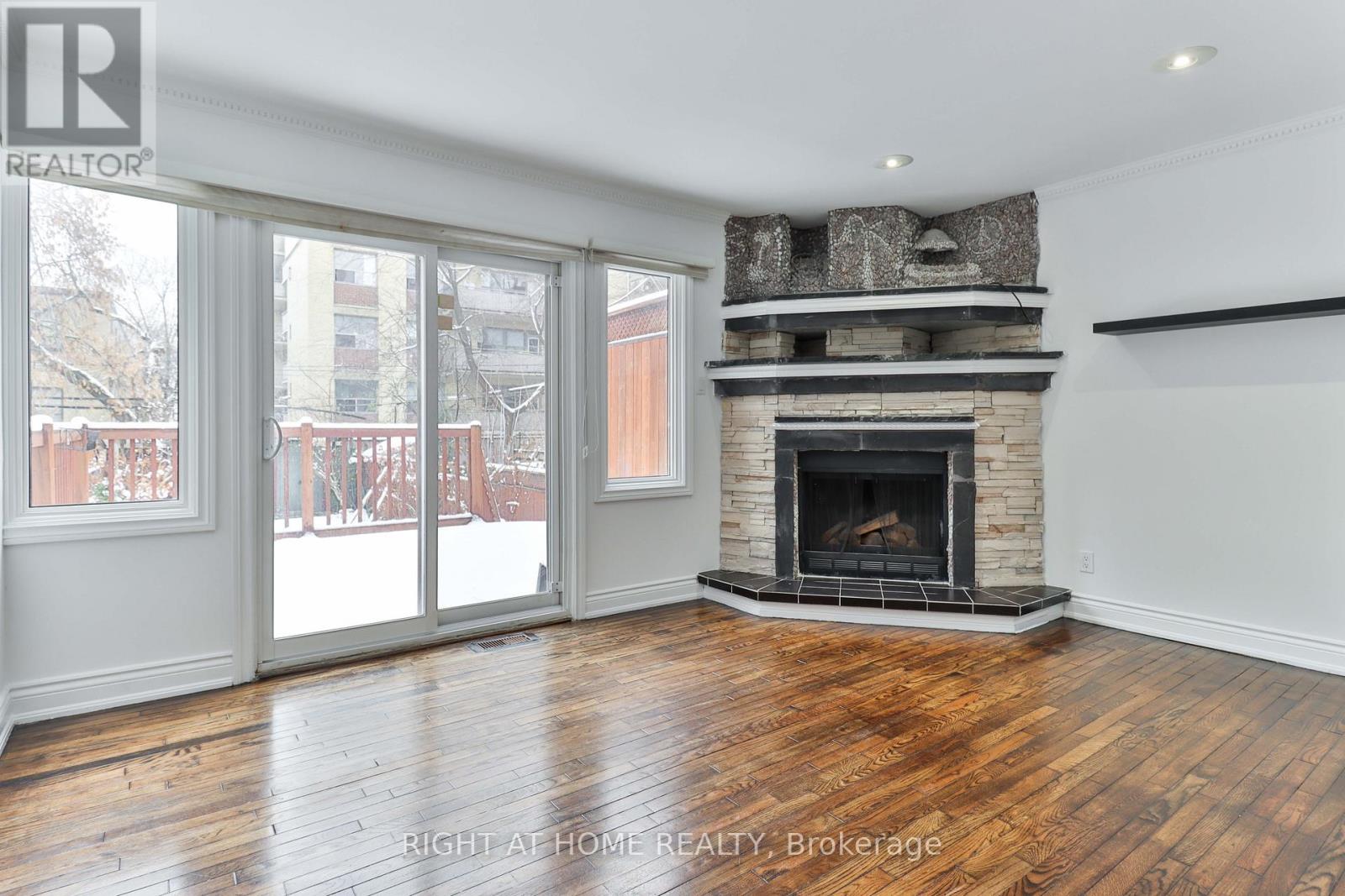 Main + Upper - 143 Gamble Avenue, Toronto, Ontario M4J 2P2 - Photo 14 - E12616982