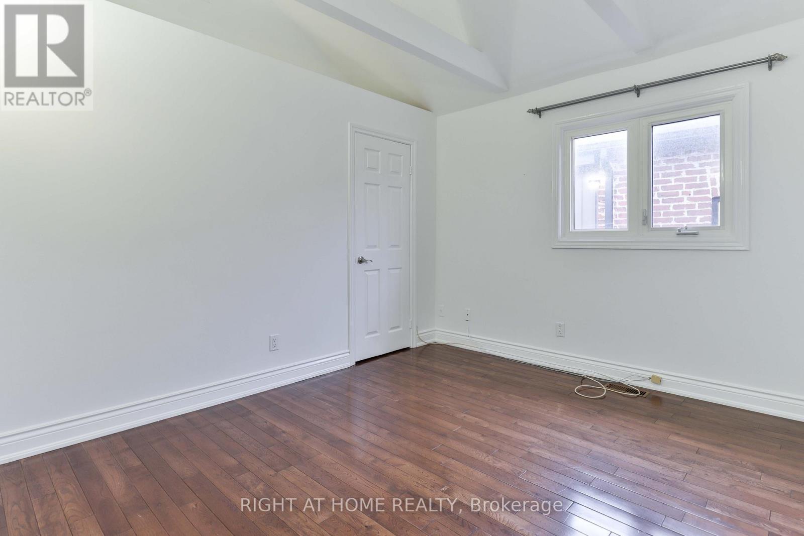 Main + Upper - 143 Gamble Avenue, Toronto, Ontario M4J 2P2 - Photo 22 - E12616982