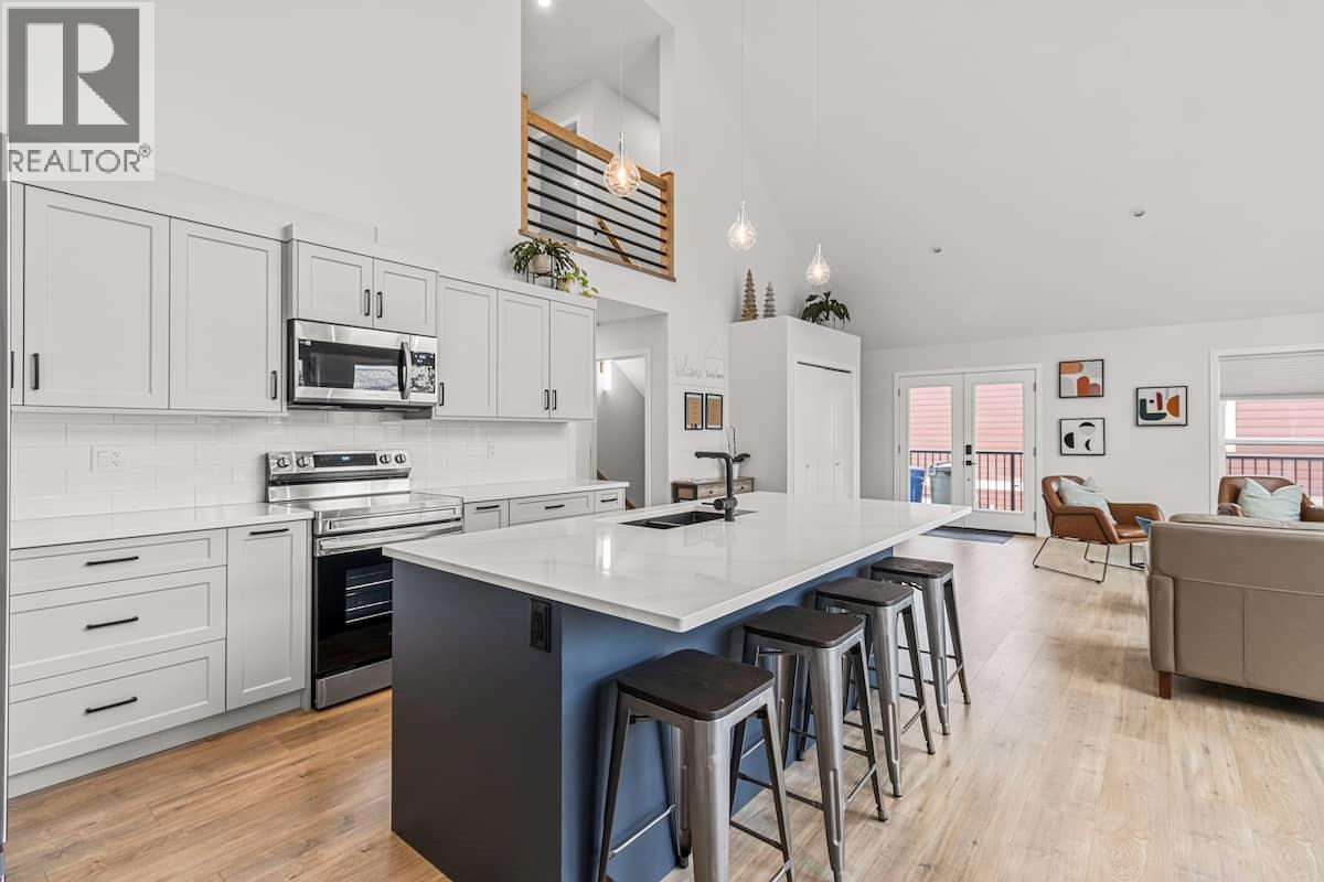 3040 Cedar Drive, Blind Bay, British Columbia  V0E 2W2 - Photo 7 - 10370936