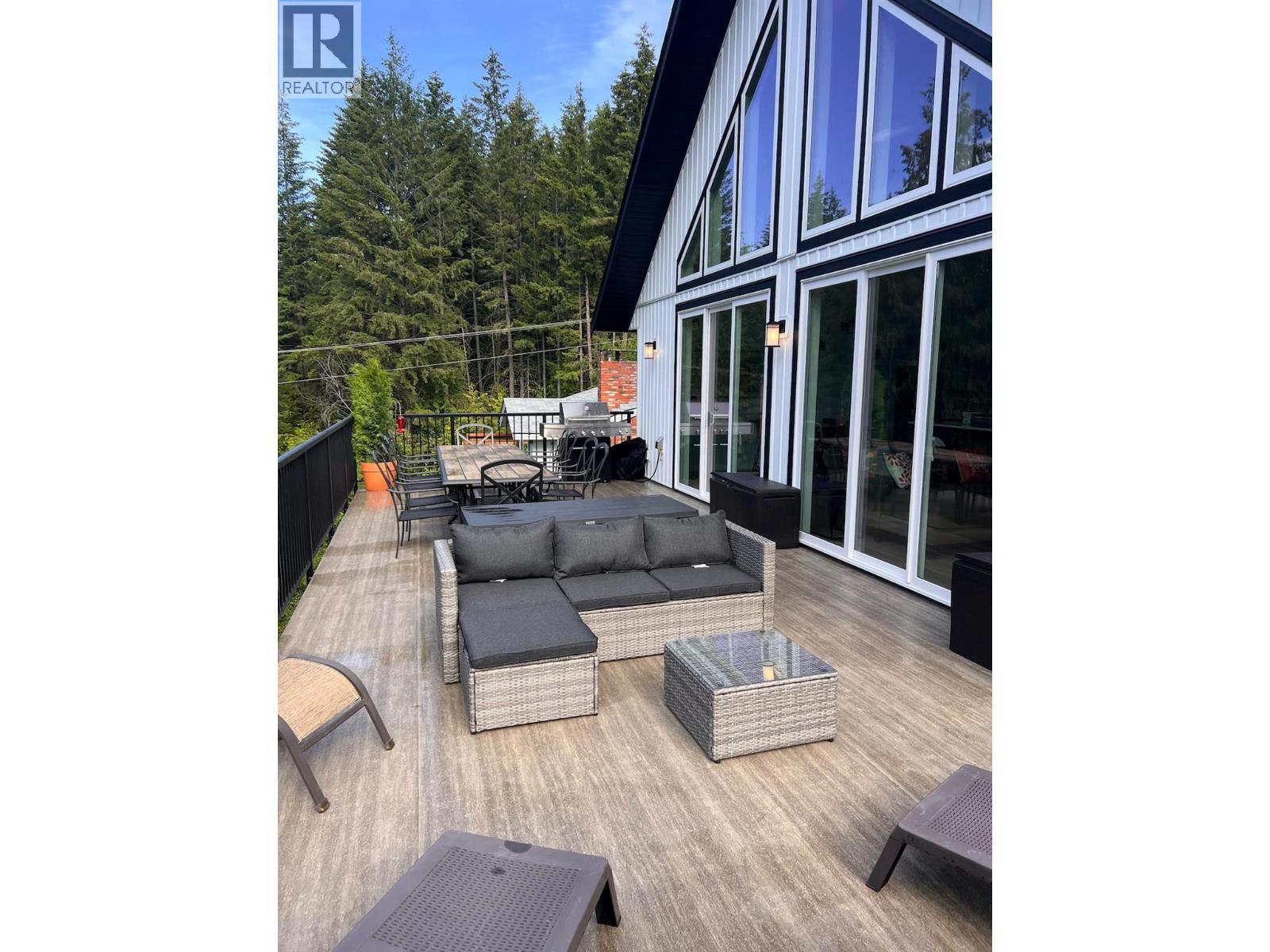 3040 Cedar Drive, Blind Bay, British Columbia  V0E 2W2 - Photo 29 - 10370936