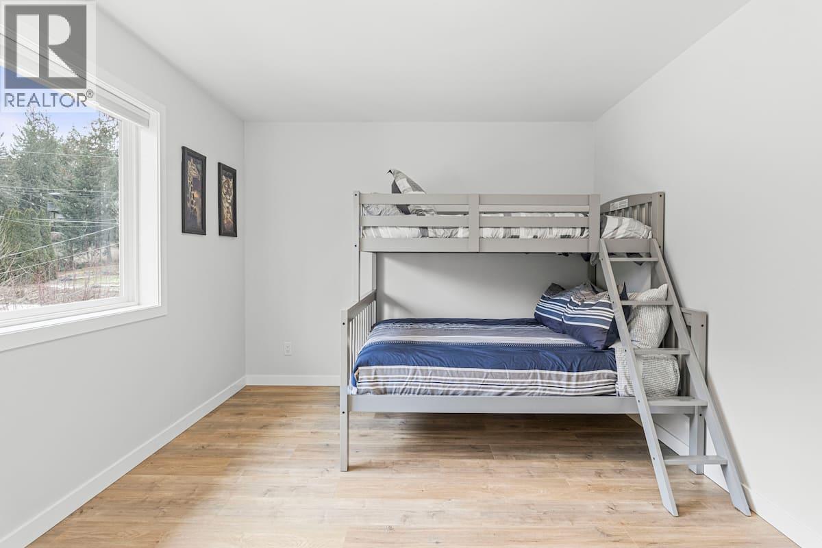 3040 Cedar Drive, Blind Bay, British Columbia  V0E 2W2 - Photo 27 - 10370936