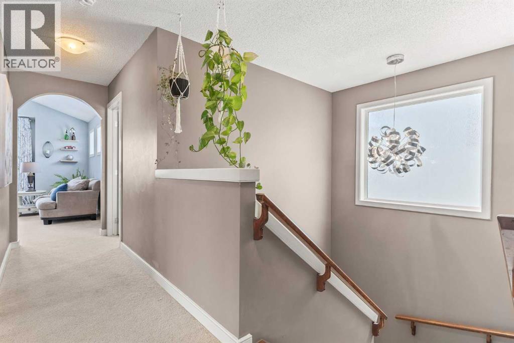 52 Westmount Circle, Okotoks, Alberta  T1S 0B6 - Photo 18 - A2274511