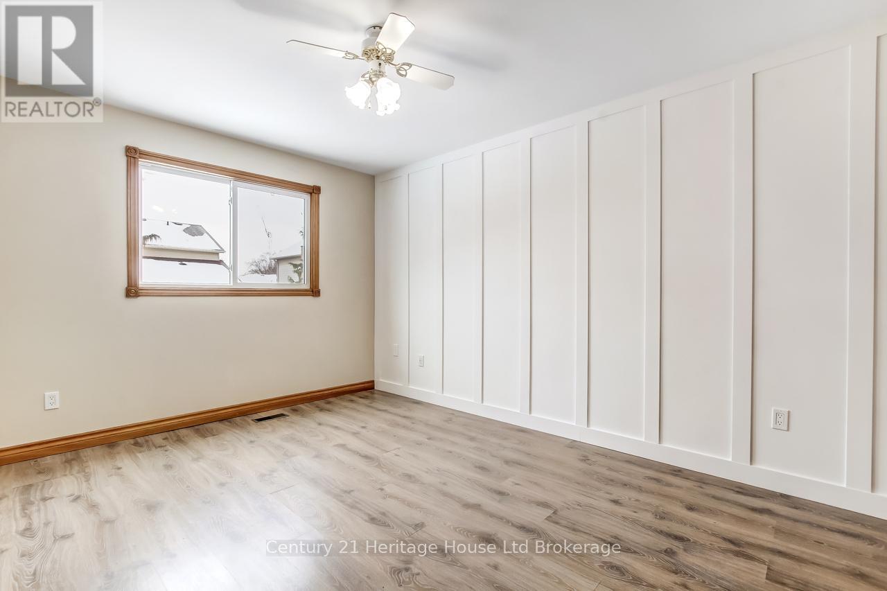 218 Diefenbaker Drive, Woodstock, Ontario  N4S 8T4 - Photo 13 - X12617122