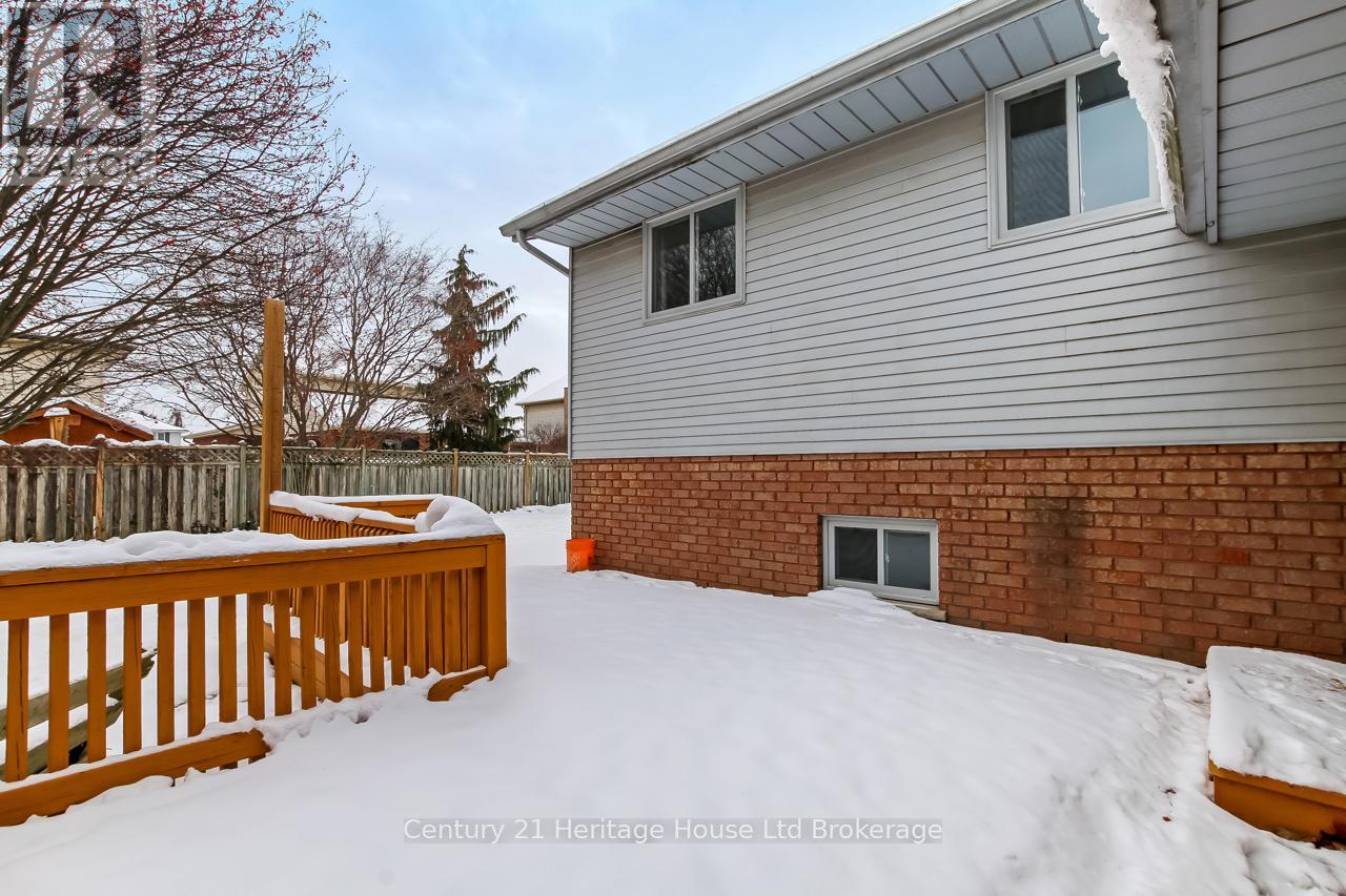 218 Diefenbaker Drive, Woodstock, Ontario  N4S 8T4 - Photo 21 - X12617122