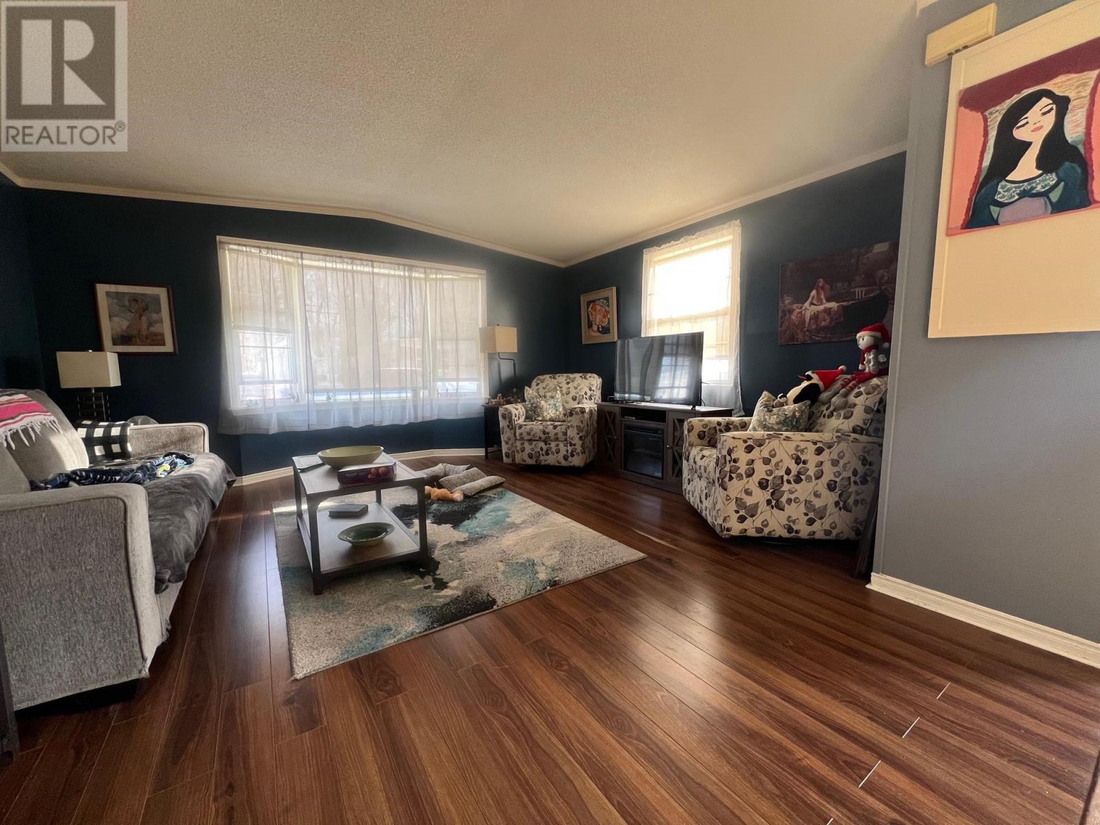 18 Dale Drive, Summerside, Prince Edward Island C1N 4T4 - Photo 4 - 202529309