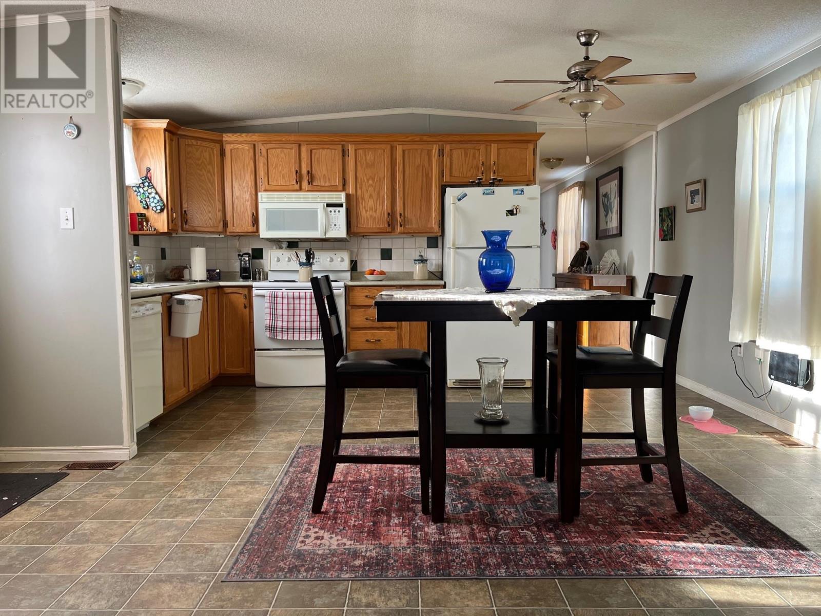 18 Dale Drive, Summerside, Prince Edward Island C1N 4T4 - Photo 7 - 202529309