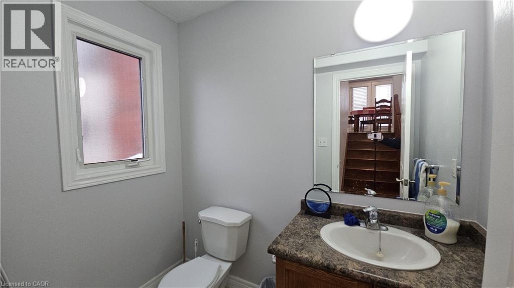 10 Doll Court Unit# Room 3, Kitchener, Ontario  N2E 4H1 - Photo 12 - 40793220