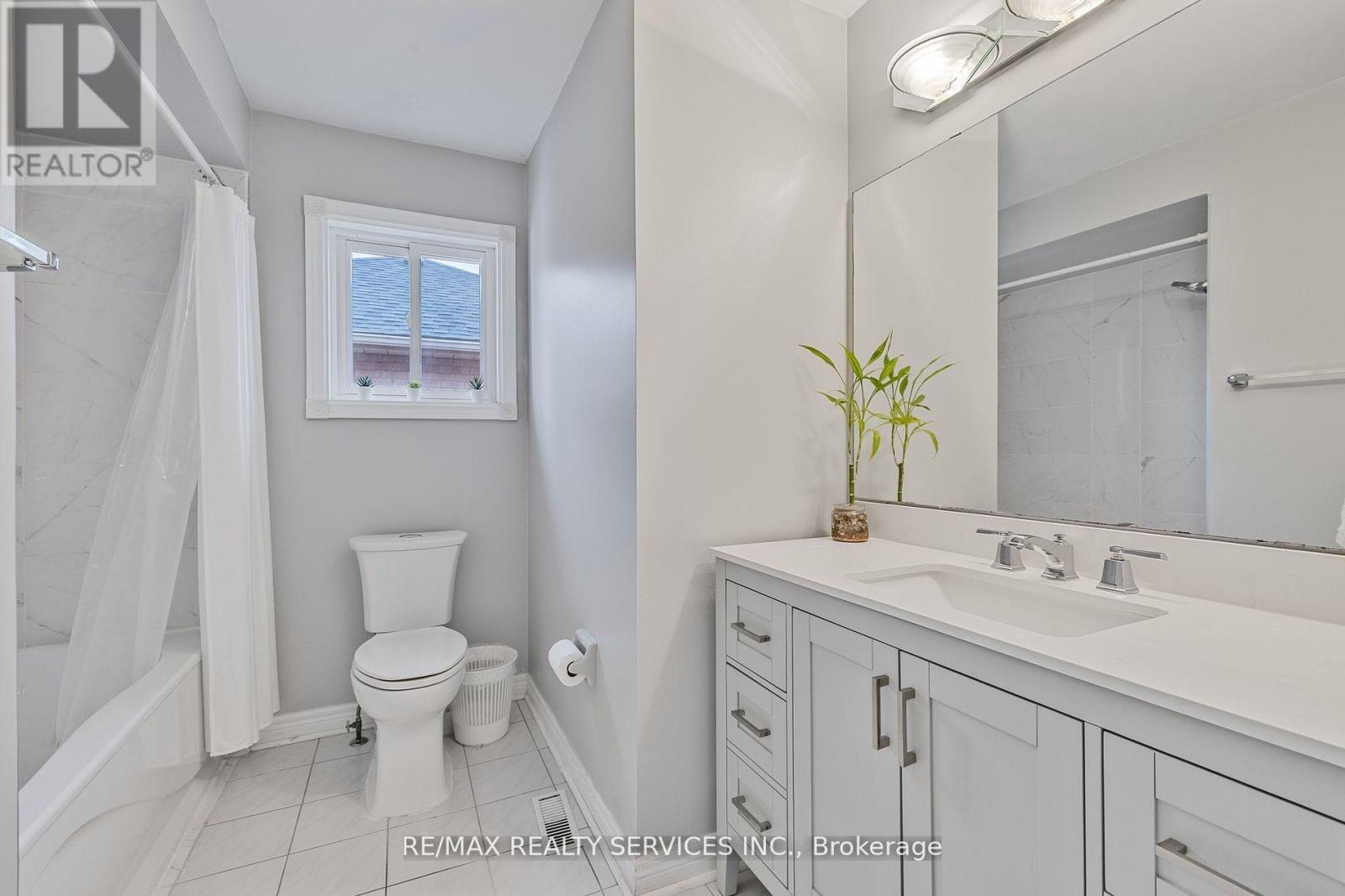 24 Royal Valley Drive, Caledon, Ontario  L7C 1B2 - Photo 29 - W12490954