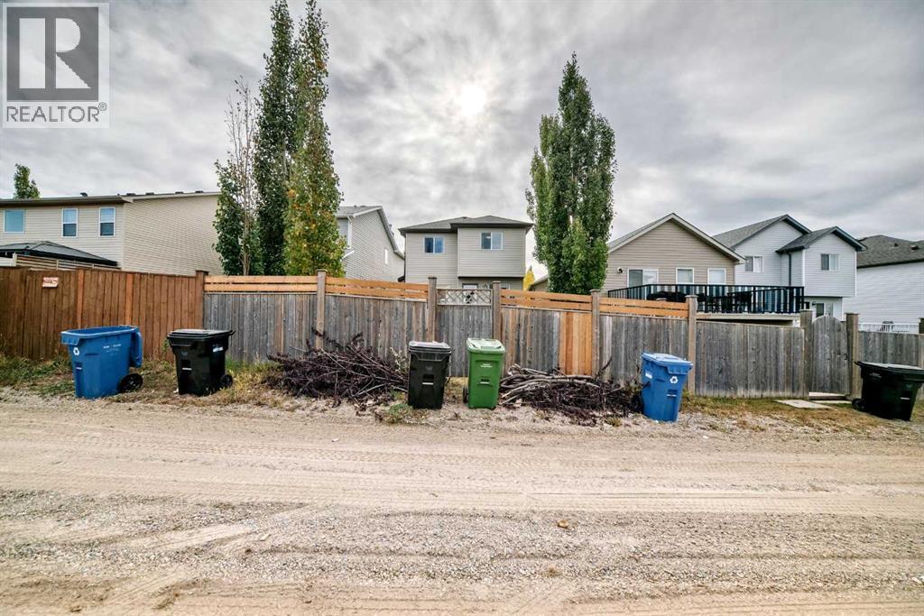 127 Covepark Green Ne, Calgary, Alberta  T3K 6L2 - Photo 49 - A2273476