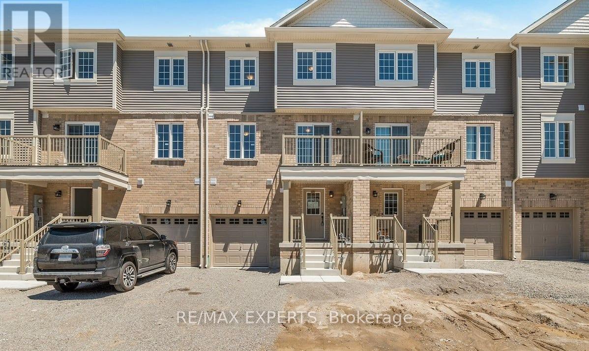 20 SILO MEWS, barrie, Ontario