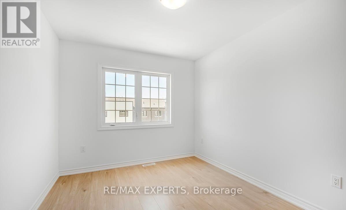 20 Silo Mews, Barrie, Ontario L9J 0V4 - Photo 10 - S12617132