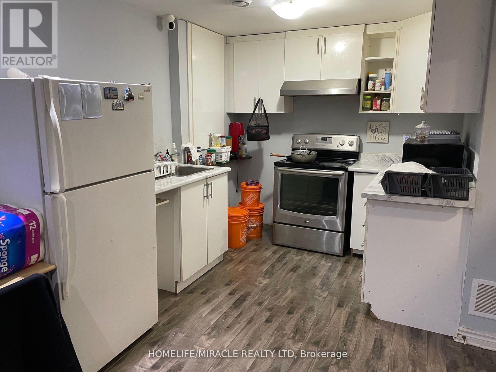 Basement - 72 Meadowlark Drive, Brampton, Ontario  L6Y 4V6 - Photo 6 - W12617126