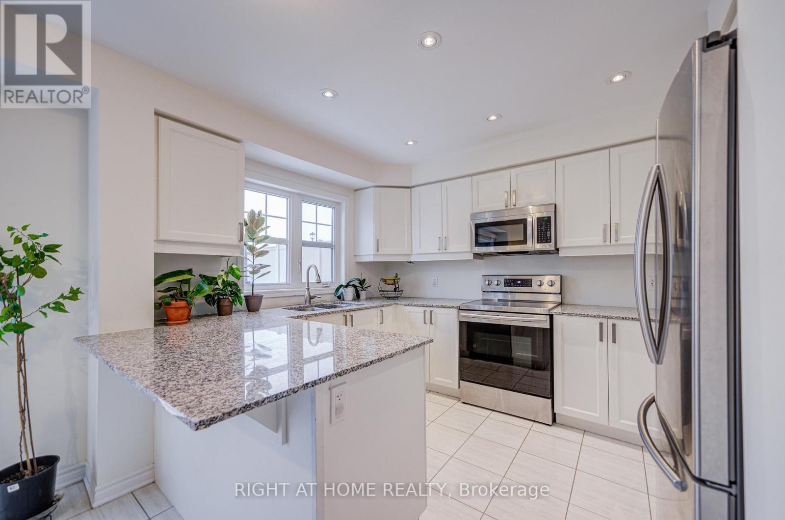 162 - 1000 Asleton Boulevard, Milton, Ontario L9T 9L3 - Photo 16 - W12617154