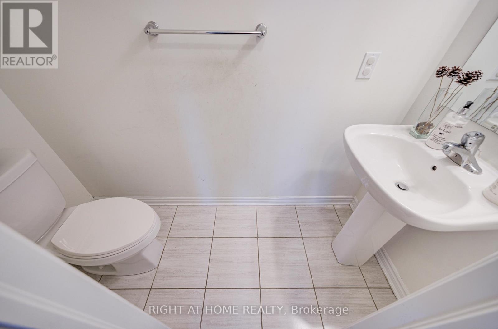 162 - 1000 Asleton Boulevard, Milton, Ontario L9T 9L3 - Photo 34 - W12617154