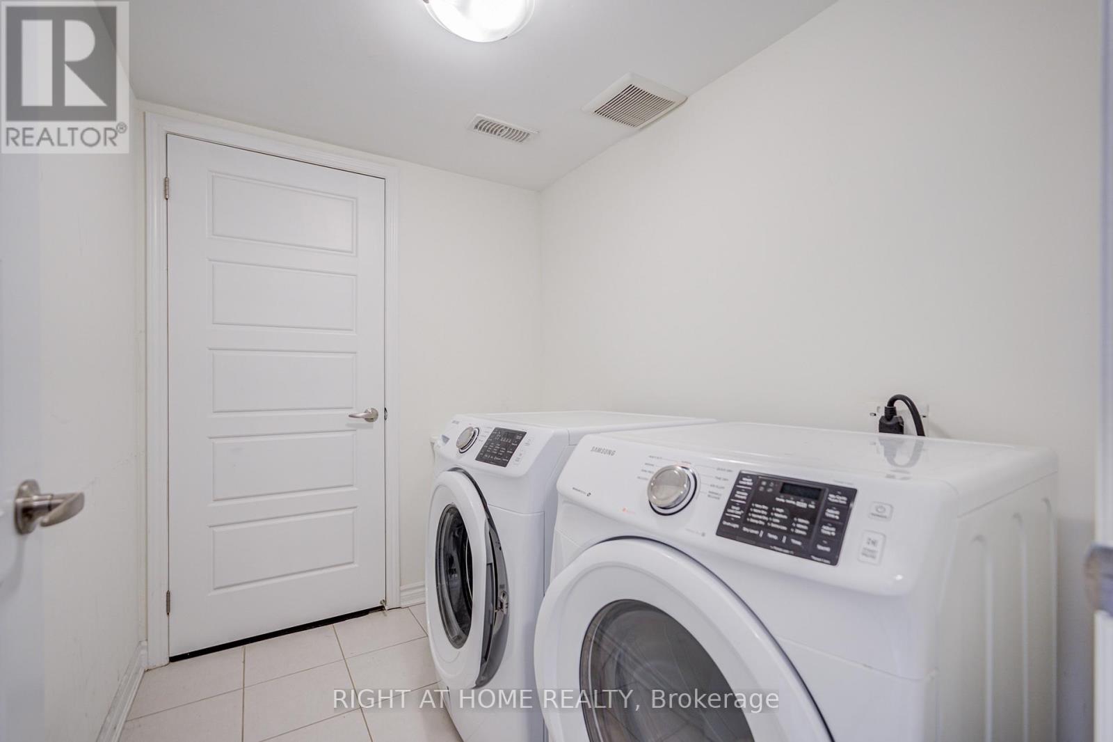 162 - 1000 Asleton Boulevard, Milton, Ontario L9T 9L3 - Photo 37 - W12617154