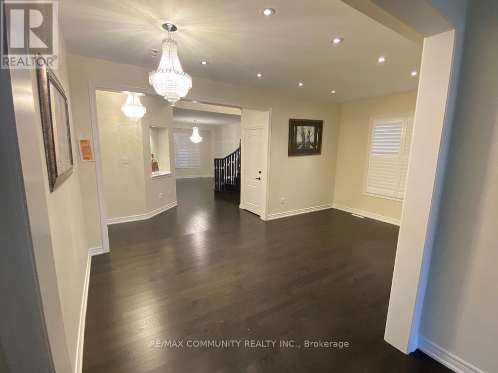 5 Terrick Road, Brampton, Ontario  L7A 4A2 - Photo 12 - W12617156