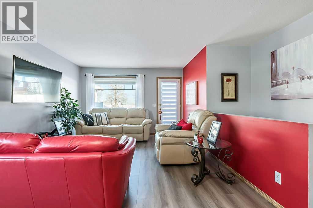 138 Freeman Way Nw, High River, Alberta  T1V 1V4 - Photo 11 - A2273842