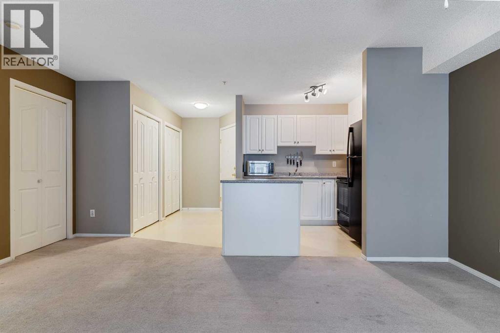 107, 4000 Citadel Meadow Point Nw, Calgary, Alberta  T3G 5N5 - Photo 6 - A2274306