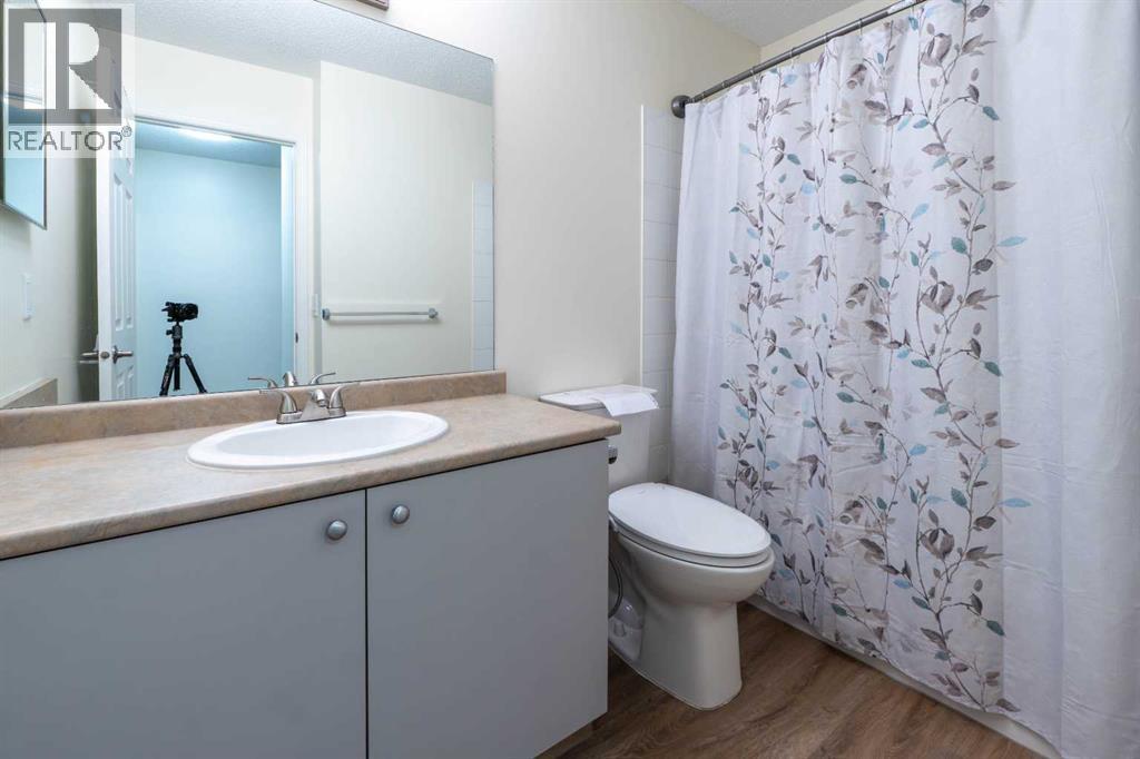 204, 760 Railway Gate Sw, Airdrie, Alberta  T4B 3C5 - Photo 20 - A2274515