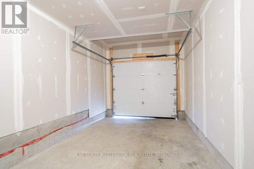 87 Kanvers Way, Greater Napanee, Ontario  K7R 3P9 - Photo 34 - X12617242