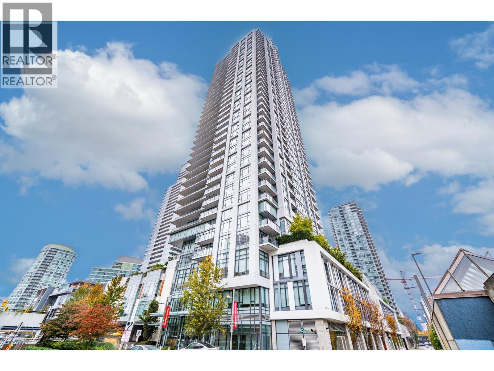 1708 6098 STATION STREET, Burnaby, British Columbia
