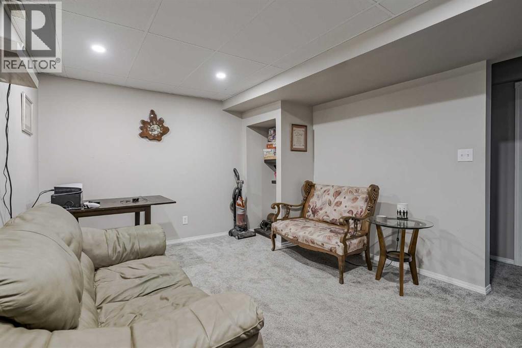 7, 102 Canoe Square Sw, Airdrie, Alberta  T4B 2Z1 - Photo 25 - A2274379