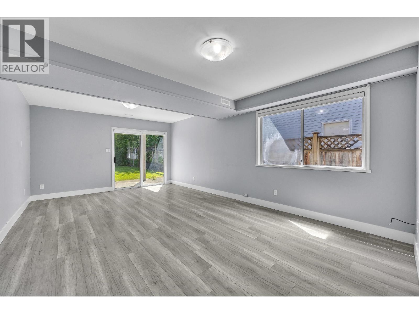 12326 Aurora Street, Maple Ridge, British Columbia  V2X 0J5 - Photo 9 - R3073227