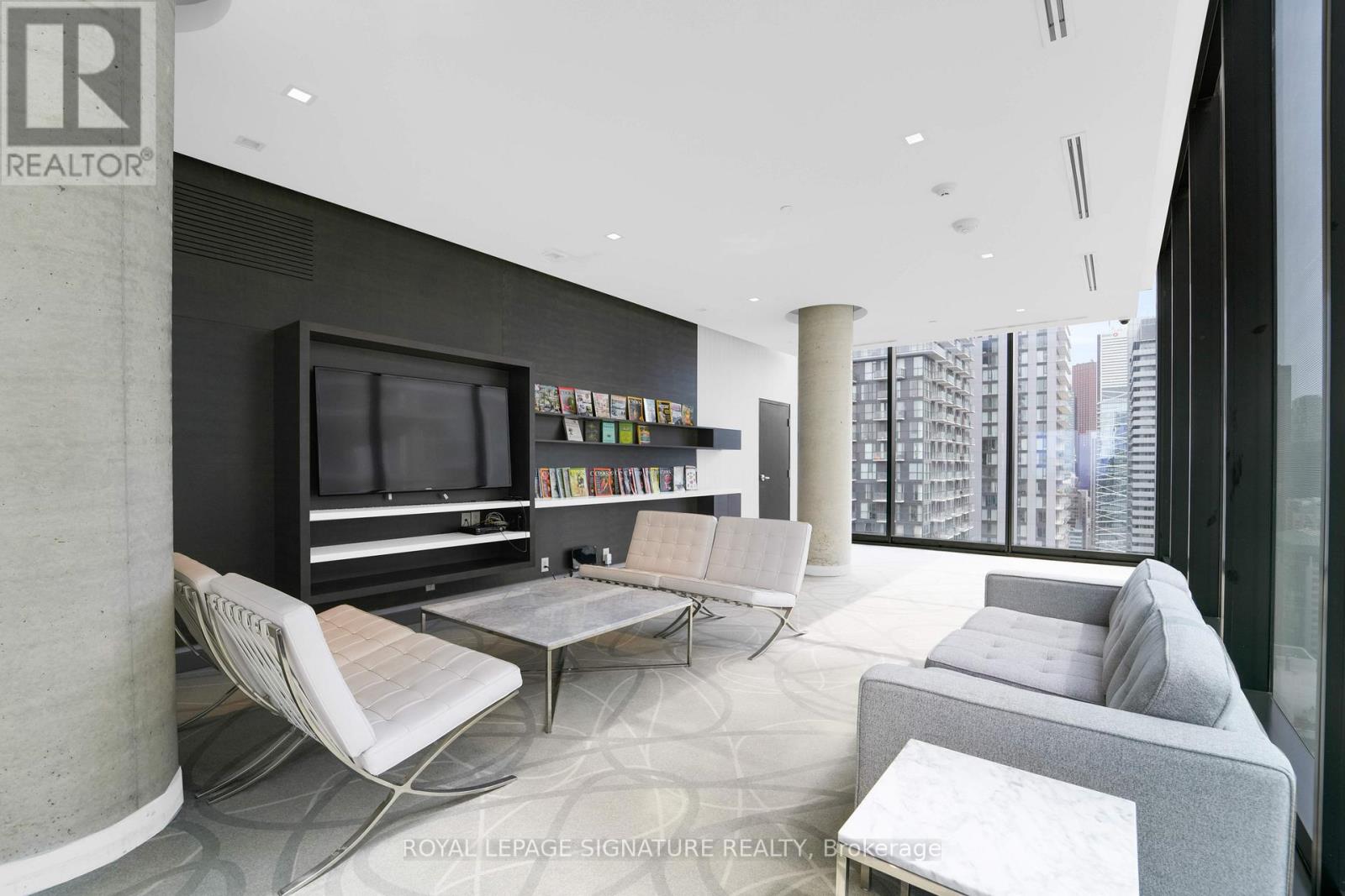 606 - 11 Charlotte Street, Toronto, Ontario  M5V 0M6 - Photo 29 - C12612526