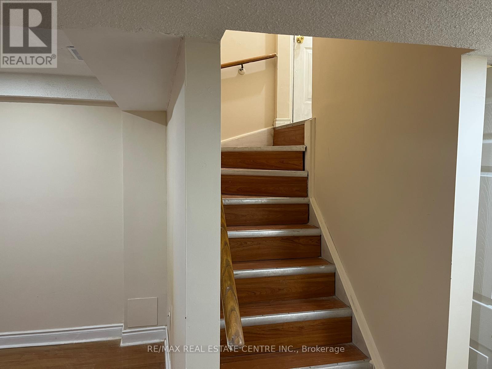 Bsmt - 76 Tideland Drive, Brampton, Ontario  L7A 2W1 - Photo 3 - W12550486