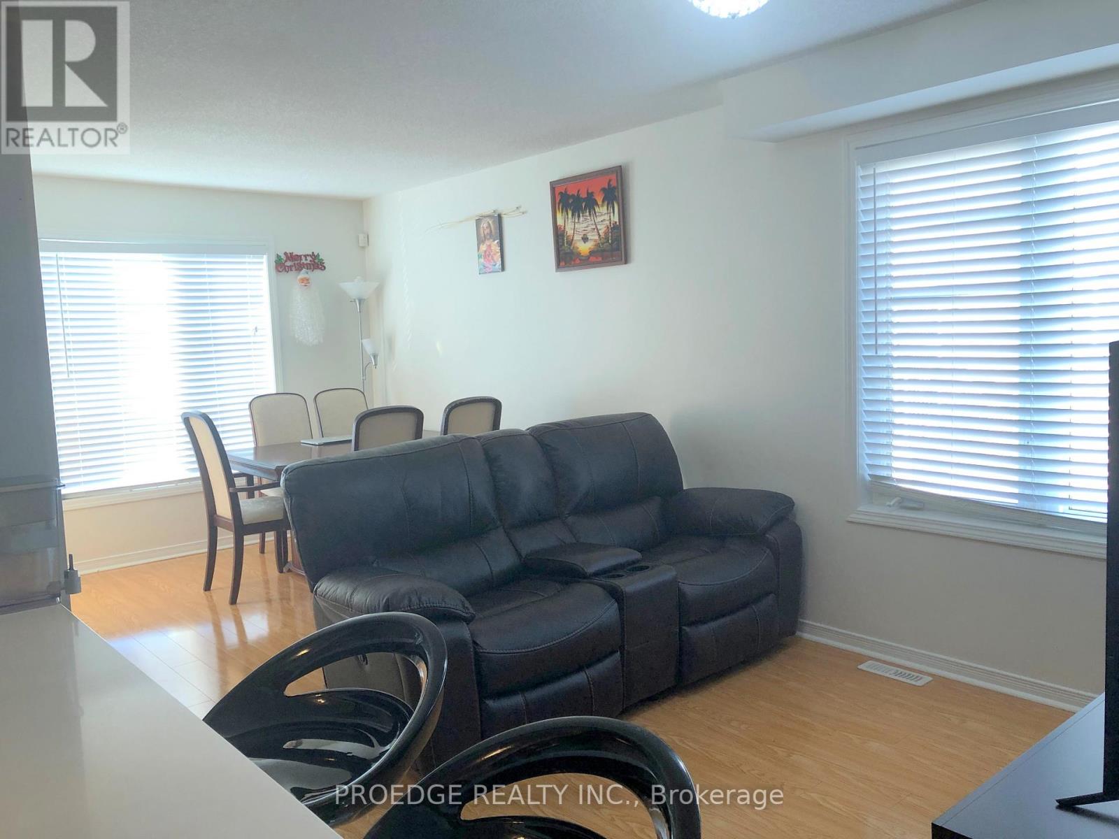 33 Stonewood Street, Ajax, Ontario  L1S 0B3 - Photo 7 - E12607724