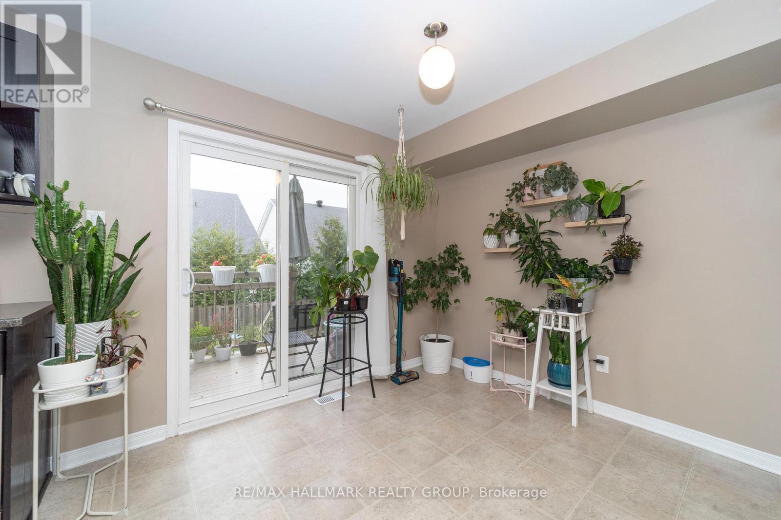 309 Galston Private, Ottawa, Ontario K1W 0G3 - Photo 18 - X12617162