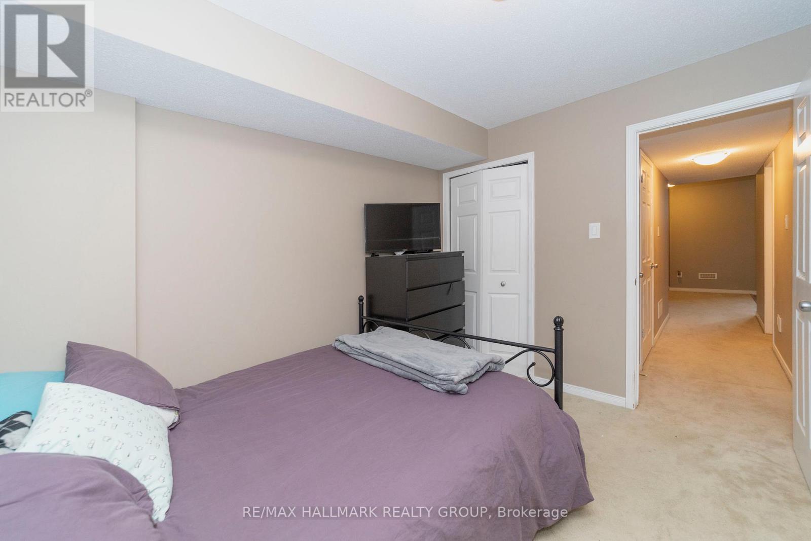 309 Galston Private, Ottawa, Ontario K1W 0G3 - Photo 34 - X12617162