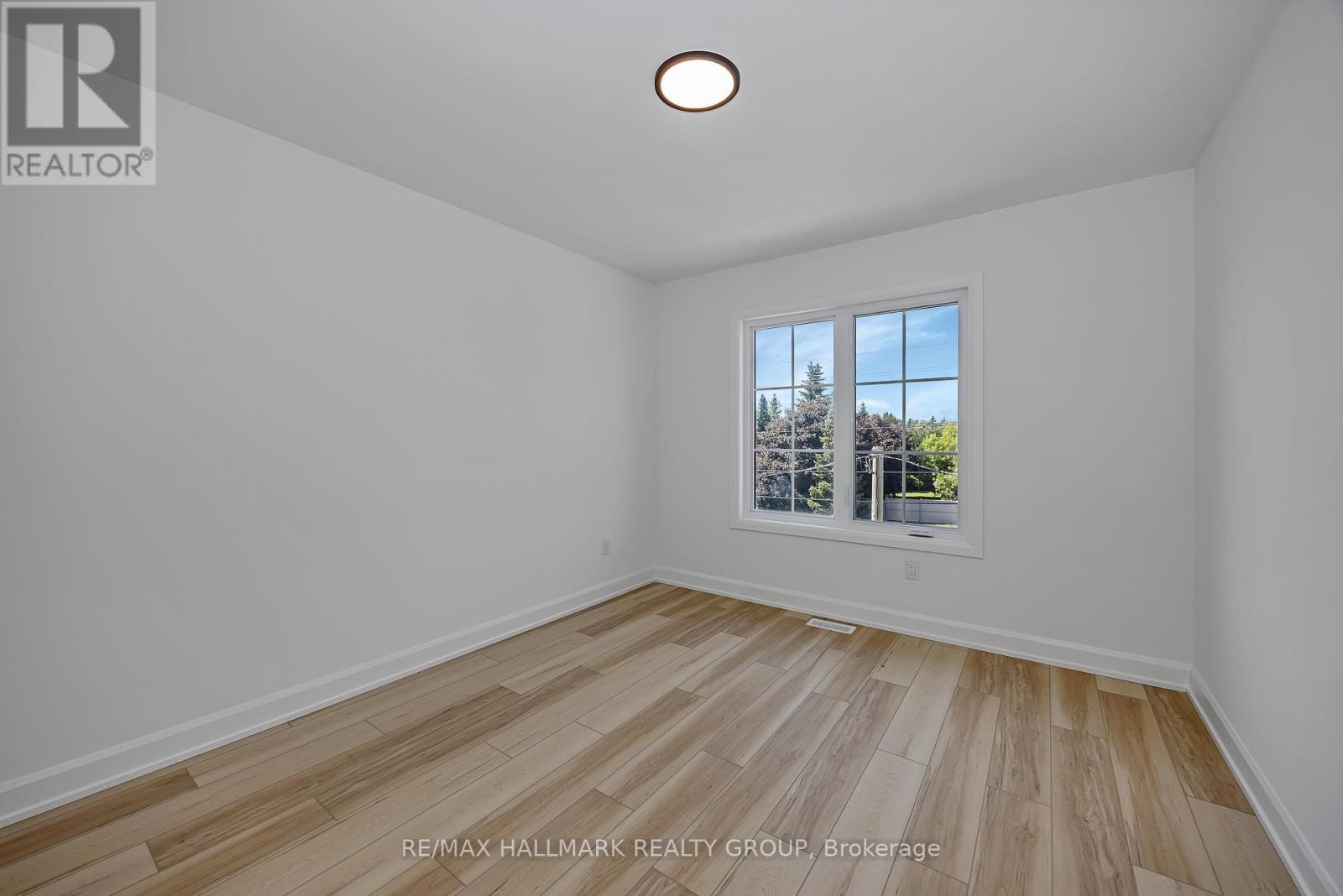 6104 Renaud Rd, Ottawa, Ontario  K1W 0X6 - Photo 21 - X12617164