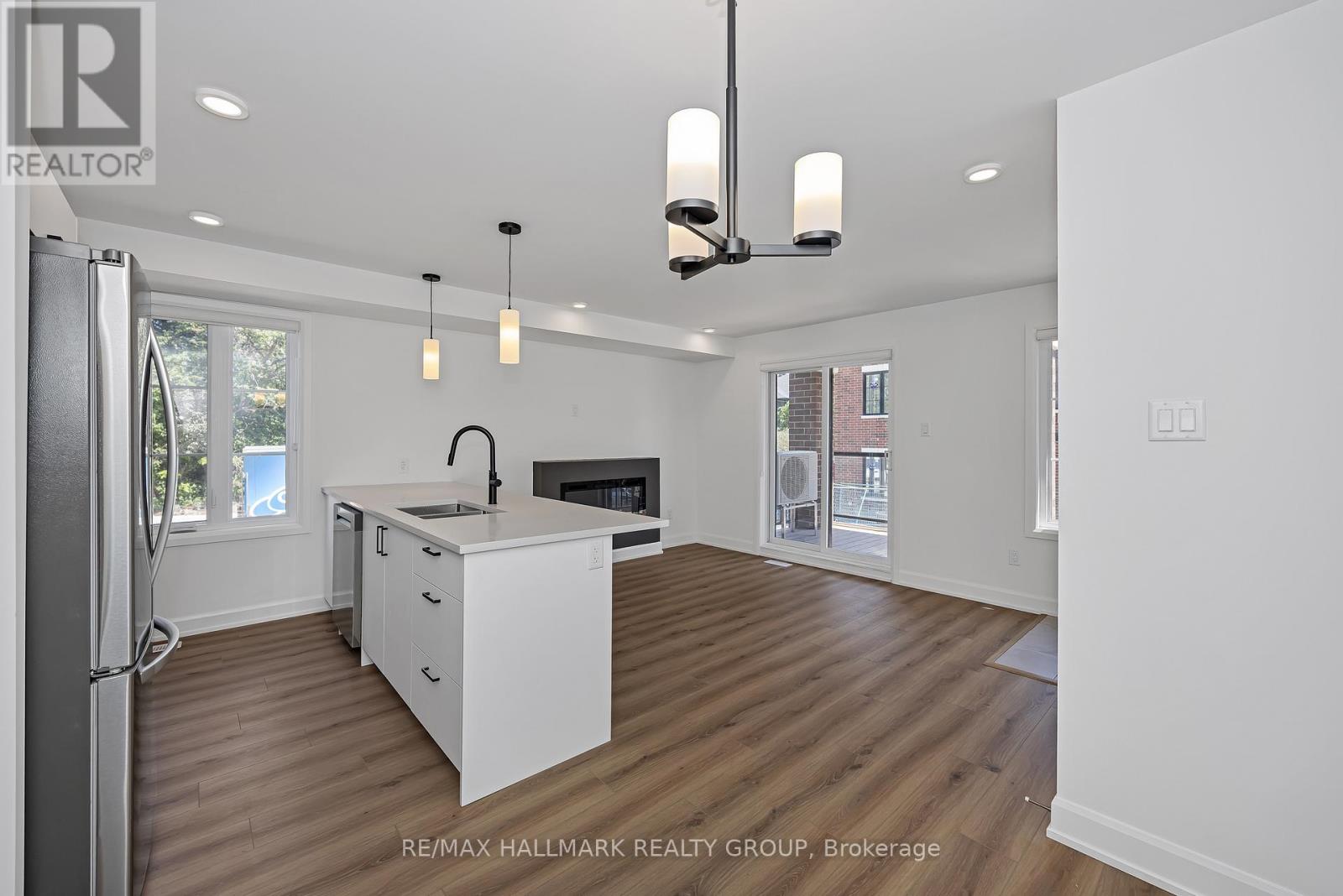 100 Casita Private, Ottawa, Ontario K1W 0X6 - Photo 10 - X12617166