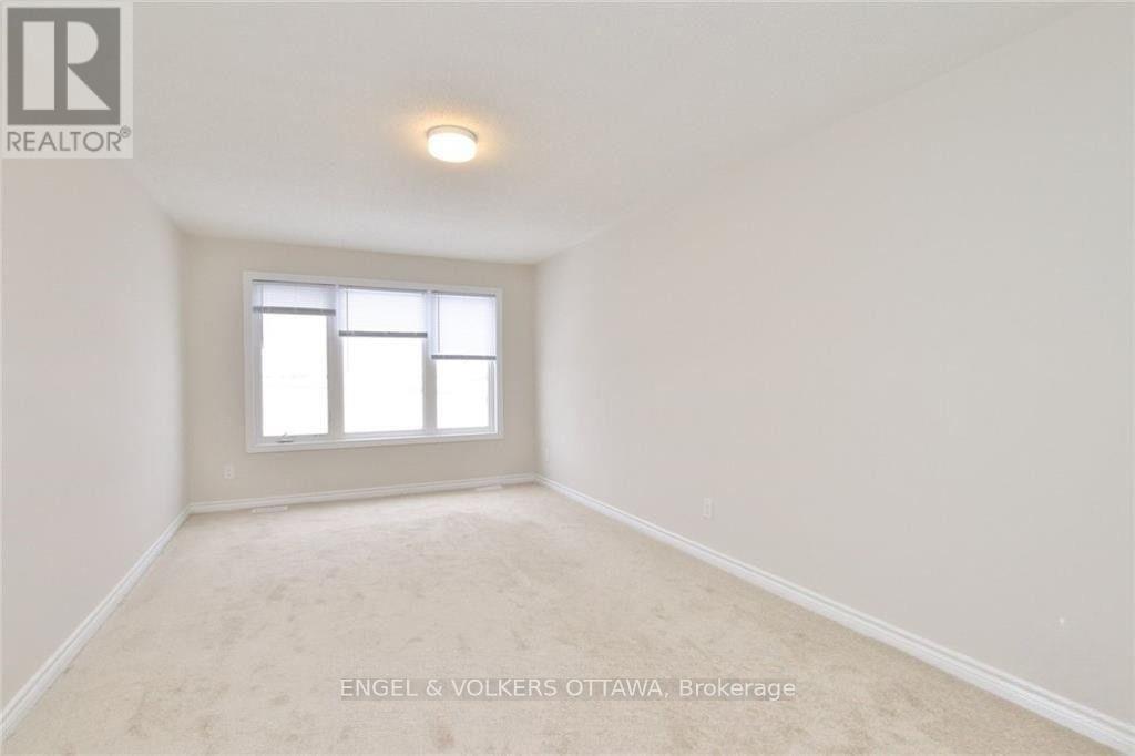 213 Hibernian Walk, Ottawa, Ontario  K2V 0R6 - Photo 11 - X12617168