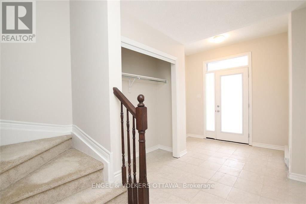 213 Hibernian Walk, Ottawa, Ontario  K2V 0R6 - Photo 26 - X12617168