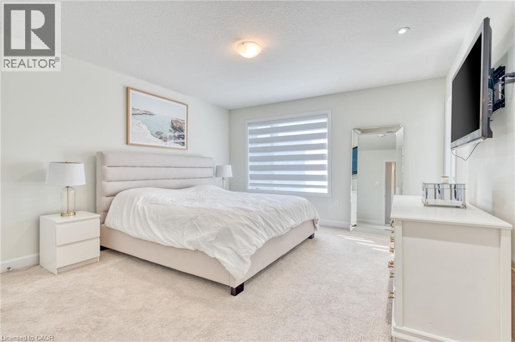 24 Southam Lane, Hamilton, Ontario  L9C 0E9 - Photo 20 - 40793436