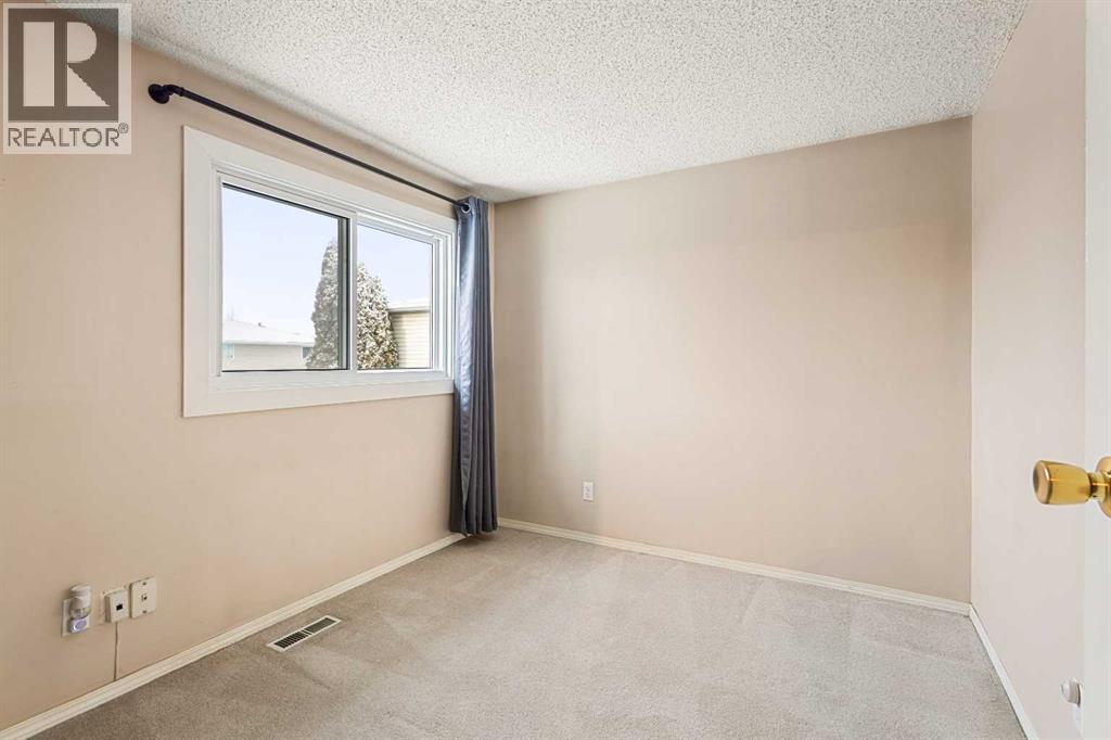 73, 1155 Falconridge Drive Ne, Calgary, Alberta  T3J 1E1 - Photo 20 - A2272266