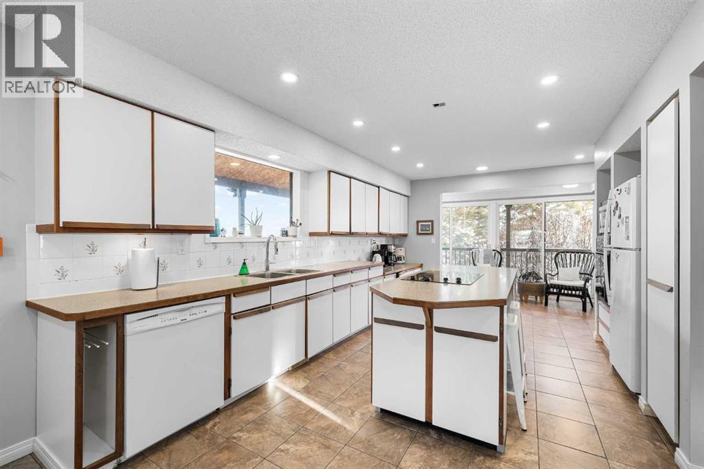 59 Big Hill Creek Estates, Rural Rocky View County, Alberta  T4C 2X6 - Photo 10 - A2272623