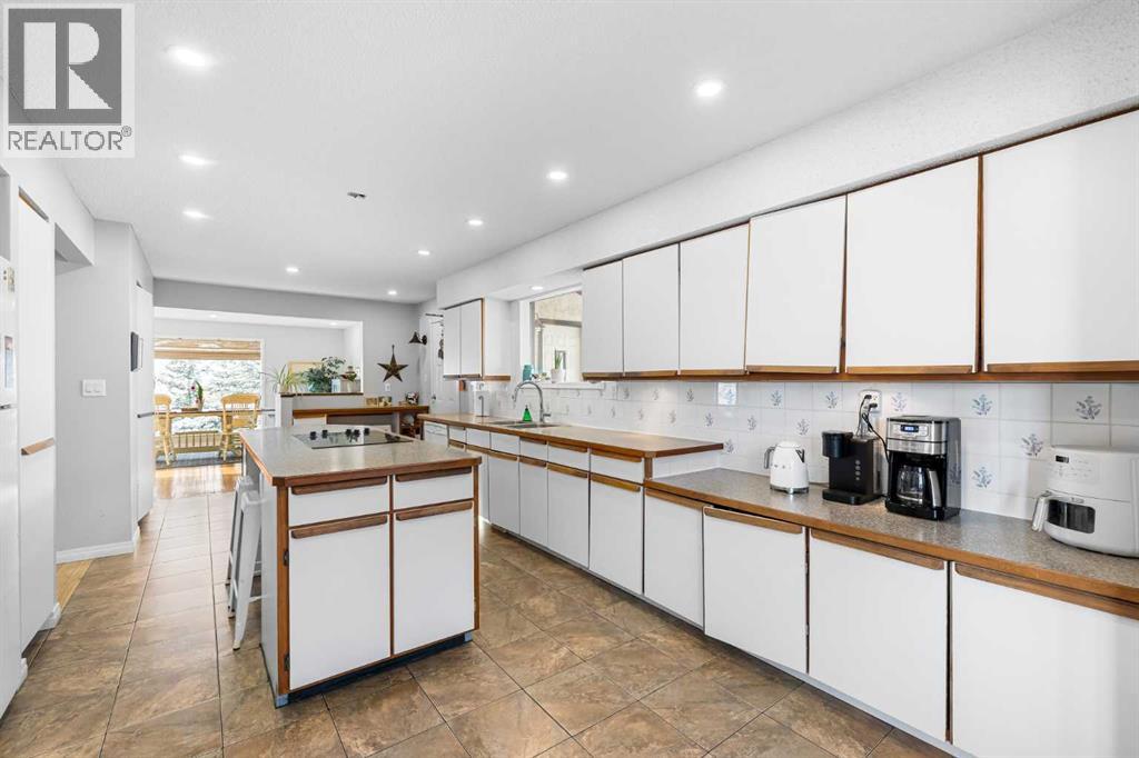 59 Big Hill Creek Estates, Rural Rocky View County, Alberta  T4C 2X6 - Photo 12 - A2272623