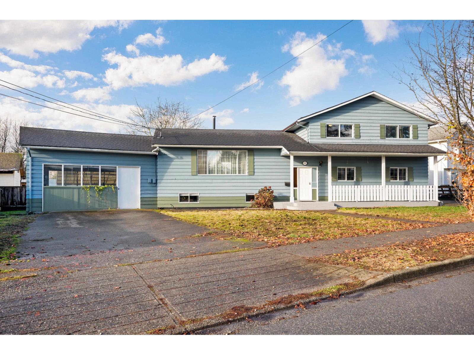 6055 172 Street, Surrey, British Columbia  V3S 4Y2 - Photo 1 - R3073357